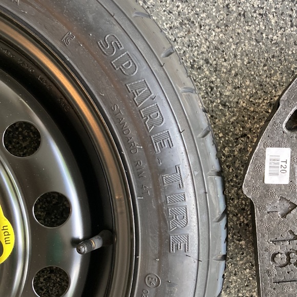 NEW SPARE 15” TIRE KIT - from a 2020 Kia Soul - Picture 6 of 7